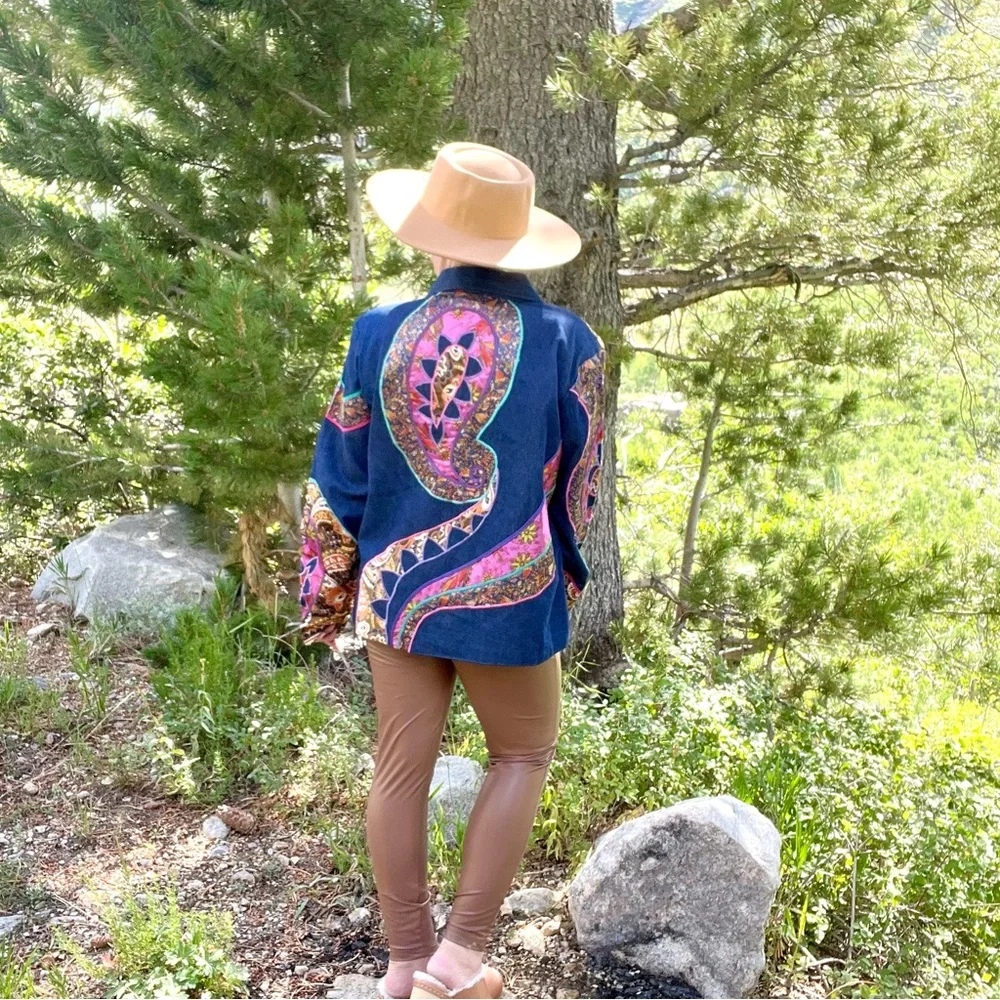 Vintage Coldwater Creek Denim Blazer With Silk Paisley Floral appliqué Large - Picture 6 of 8